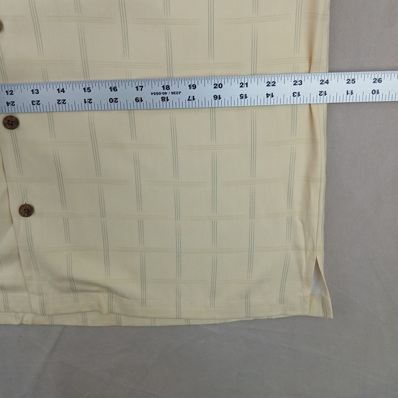 Tommy Bahama Large Mens Shirt Hawaiian Camp Silk Floral Casual 24x29 Has Defects - Picture 6 of 12